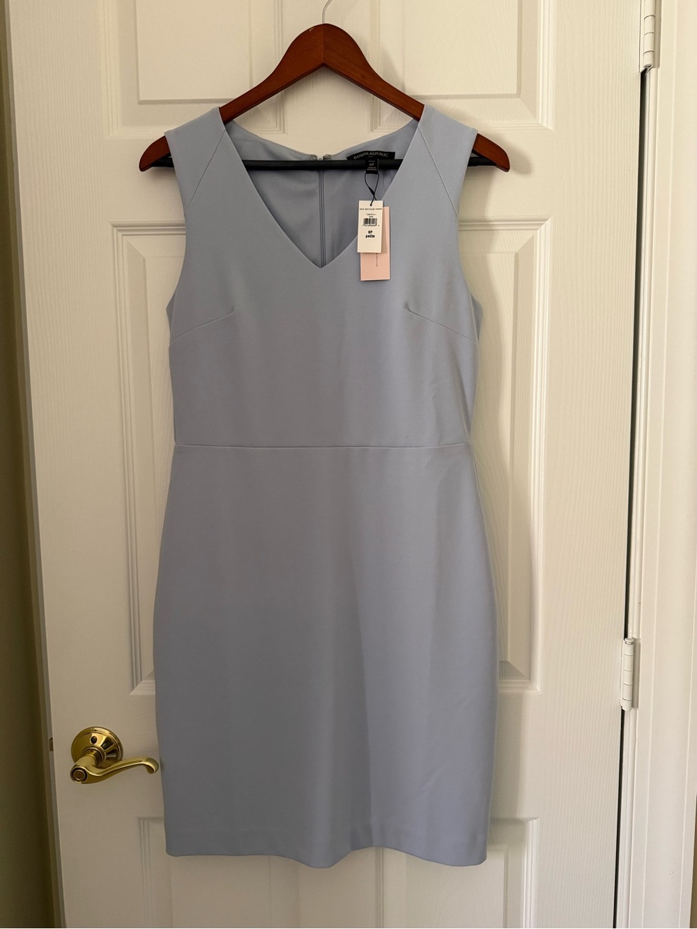 Banana Republic NWT Light Blur Dress - Size 6P